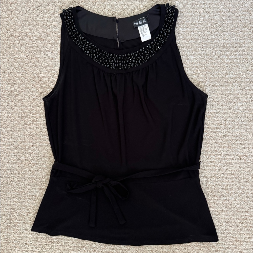 MSK Black Sleeveless Embellished Tank Top, M🦋